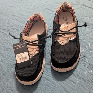 Hey Dude Black Corduroy Rodeo Casual Lace-Up Shoes with Floral Lining